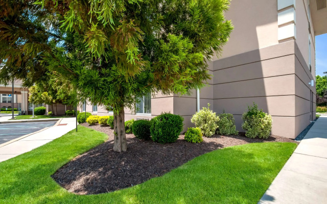 Sleep Inn And Suites