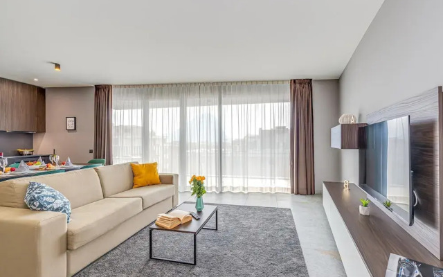 Icon H 601 Suite Executive
