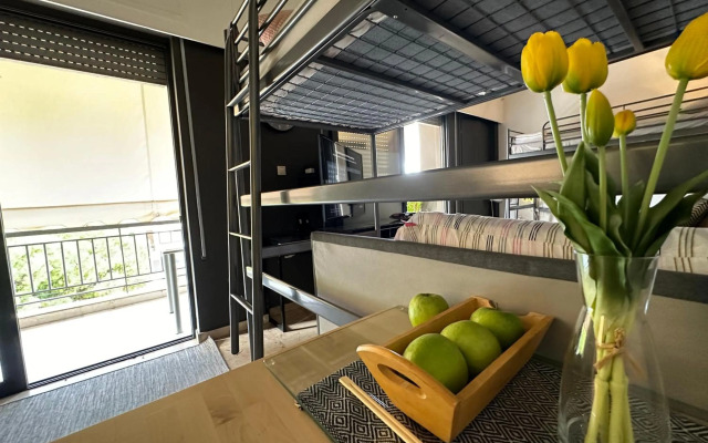 Sleeps 4 close to Iaso Oaka Mitera