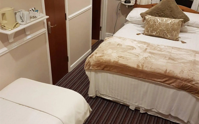 Rock Dene Hotel