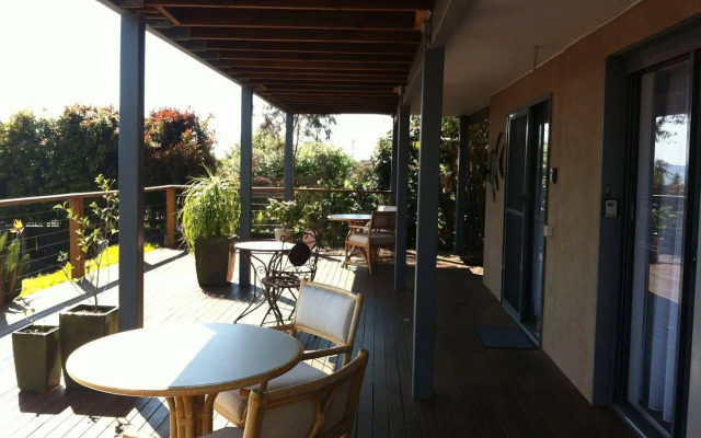 Corinella On The Esplanade Bed & Breakfast