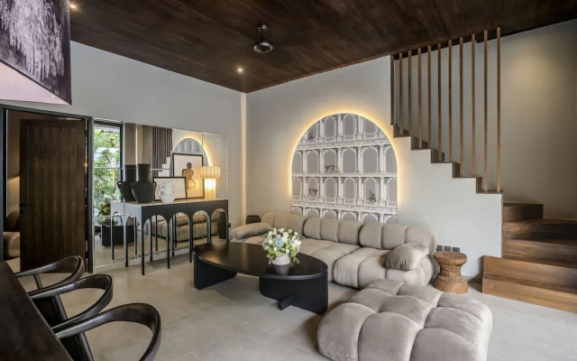Umayam Luxury Townhouse 7 by Alfred in Bali