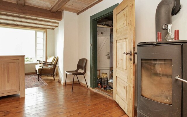 Rustic Holiday Home in Løgstør near Sea