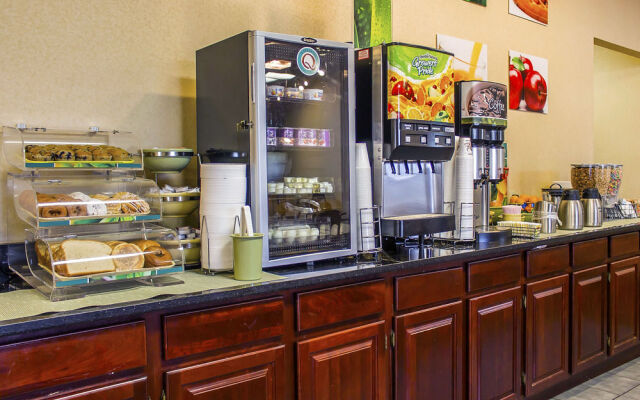 Quality Inn & Suites Conference Center