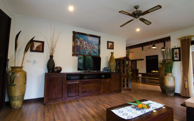 Villa Nesanur