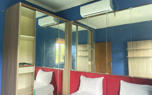 OYO 92723 Sultan Residence Syariah