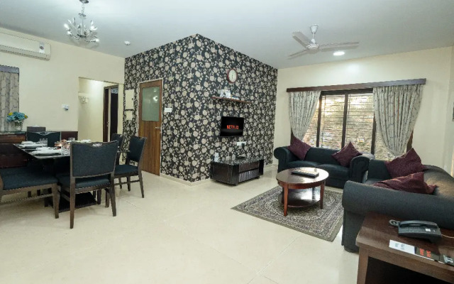 Lalco Residency