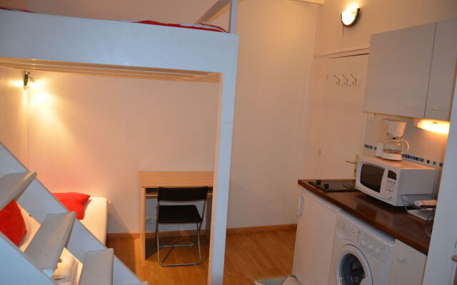 Phenicio Hotel Studios Paris Montrouge