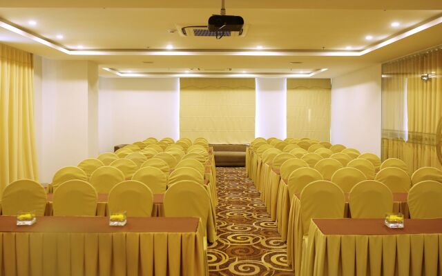 Royal Family Hotel Da Nang