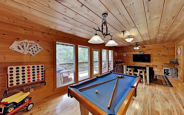 New Listing! Epic W/ Game Room & Hot Tub 2 Bedroom Cabin