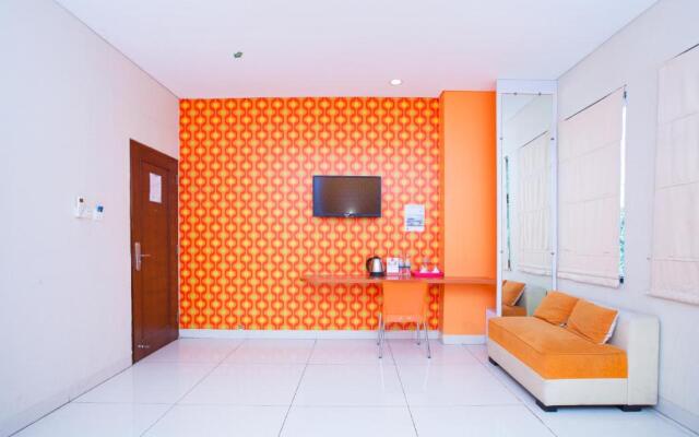 OYO 340 Cleo Near RS Bandung Advent