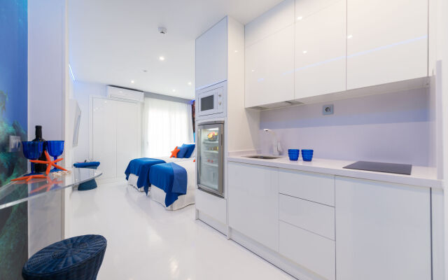 Wavia Hotel - Adults Only