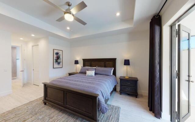 117 South Heathwood Drive