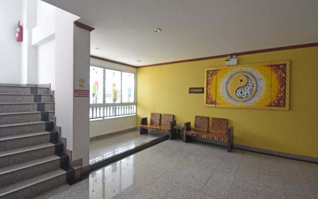 V Residence Chiangmai Hotel