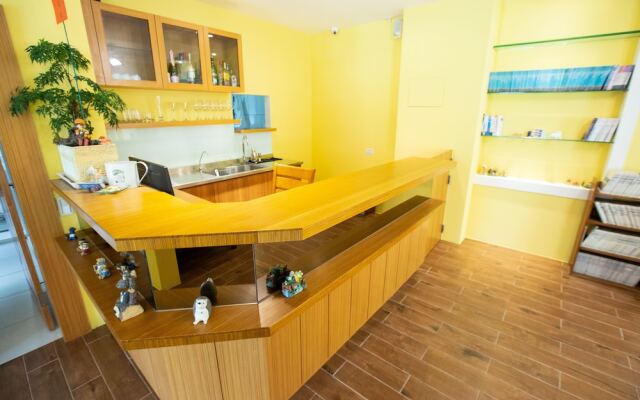 Songhe ShanShuei B&B Hotel