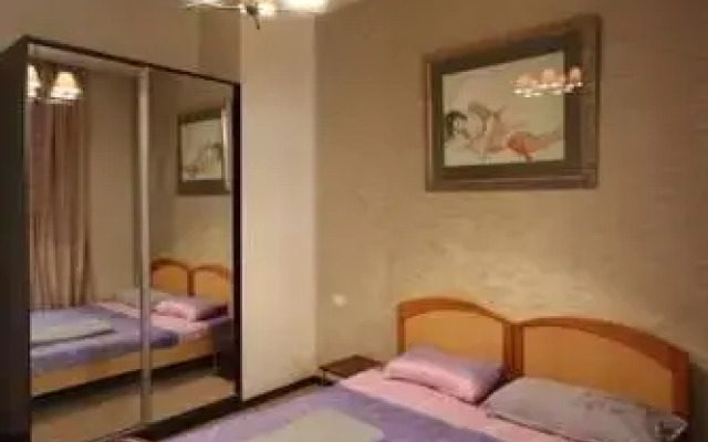 FlatsInYerevan - Apartments on Hanrapetutyan Street