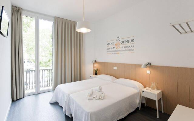 Ramblas by Pillow Hostel - Adults only