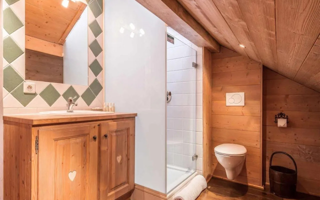 Quietly Located Chalets With Hammam