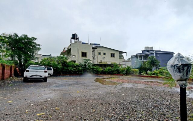 Treebo Paradise Inn, Panchgani