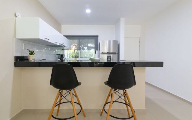 Sabbia 4104 - 3 Bedrooms ALL IN Suite Condo