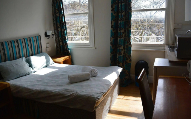 Hostel 7
