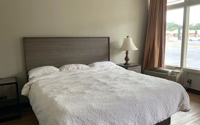 Hotel Petersburg VA I-95 South