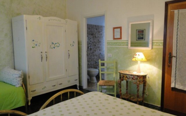 B&B Caslett
