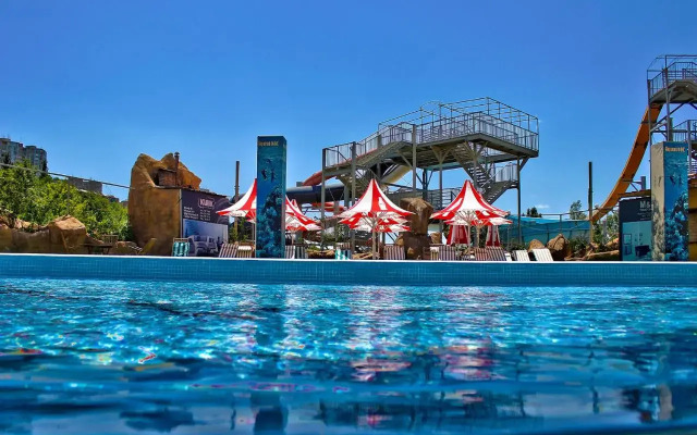 Valensia Hotel And Resort