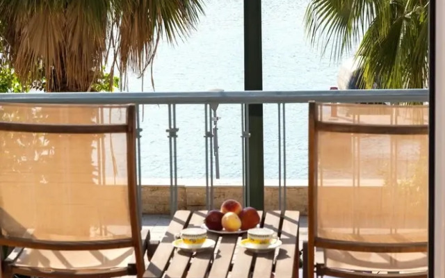 Piraeus Stylish Sea View Apartment