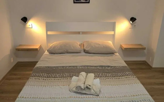 VILLA OLINDA 4 BED with huge garden