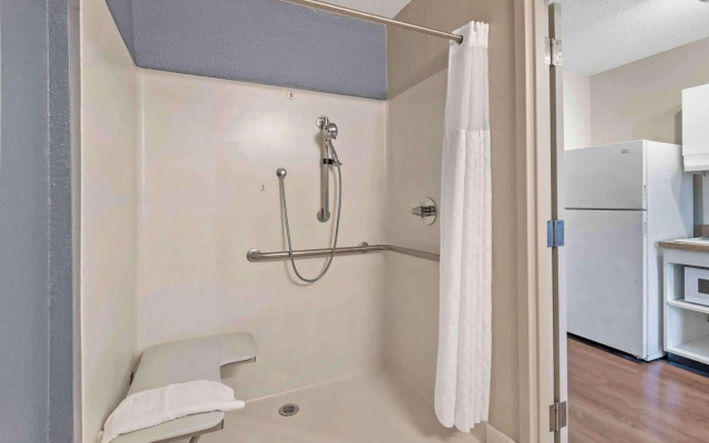 Extended Stay America Select Suites - Charlotte - Tyvola Rd.