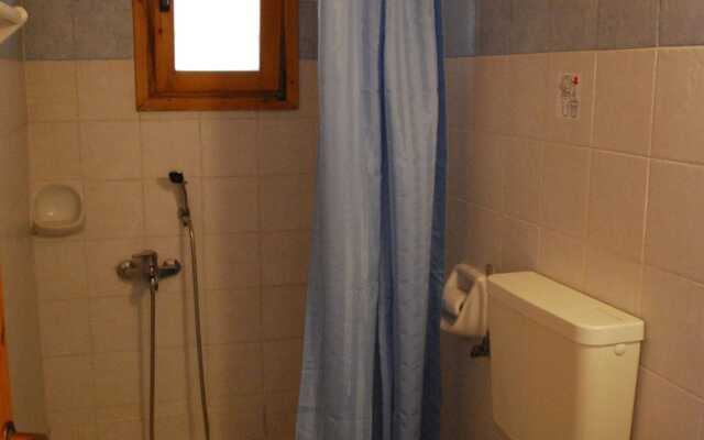 Siroco's Rooms And Studios
