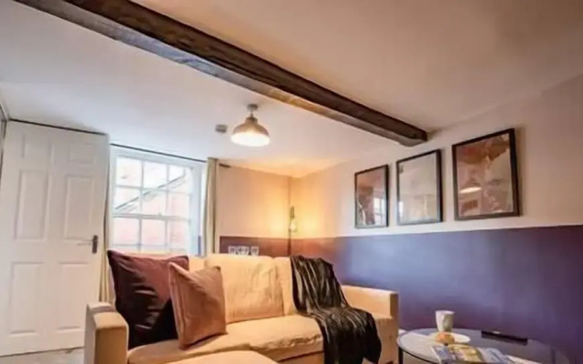 Host Stay Chandan Court Apartment
