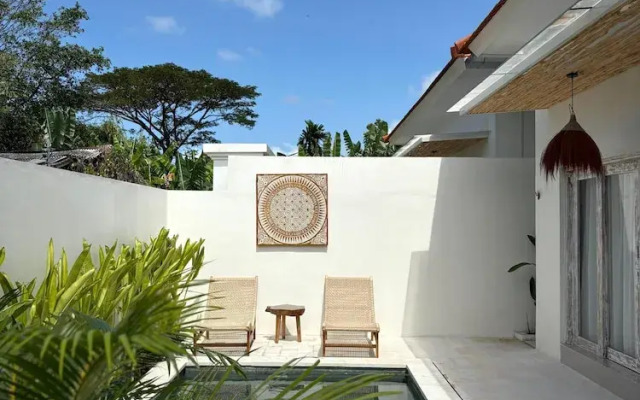Alinko Villa - 2BR Villa in Seminyak