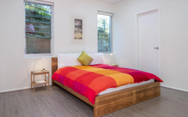 Bondi Lock-Down Retreat, The Cute Place To Put Up Your Feet – Guest Rooms – Sydney