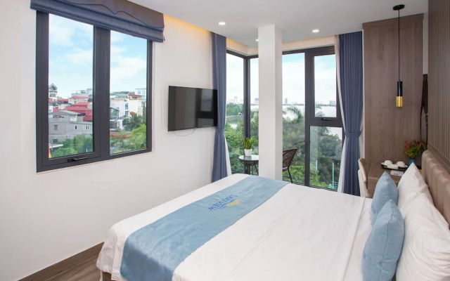 Lake View Hotel