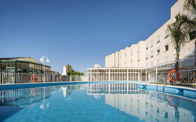 Hotel ILUNION Las Lomas