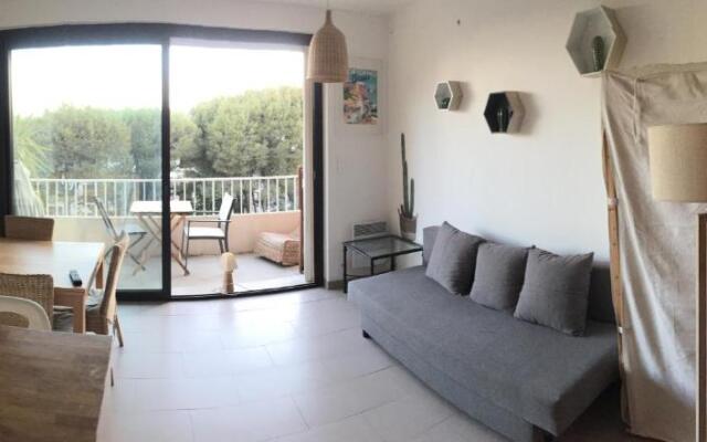 La Rade vue mer parking K6&you