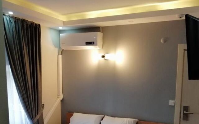 Marbella Suites