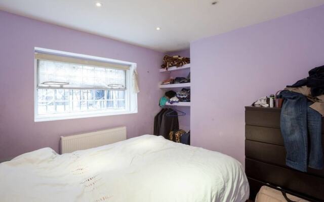 1 Bedroom Apartment in Aldgate