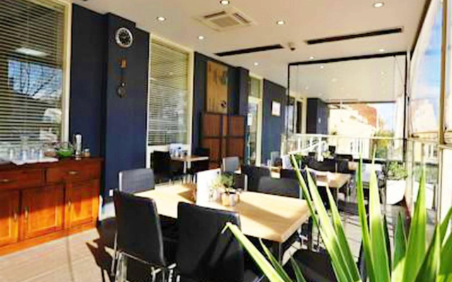Miami Hotel Melbourne