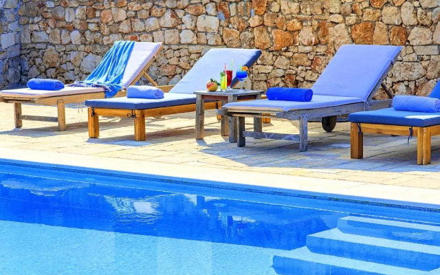 Strofilia Villas