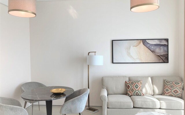 Luxury at The Address Jumeirah Beach Residence