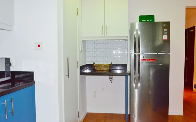 LZZ - Furnished Studio with Balcony