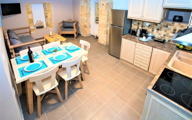 Ourania's Luxury Houses