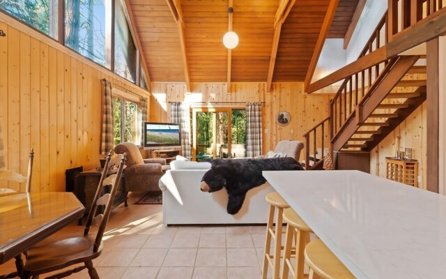 Perfectly Located Cabin in the Pines #MROOST by Bear Valley Vacation Rentals