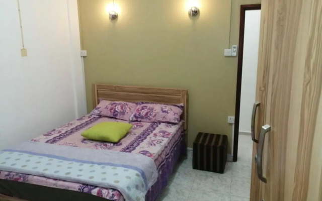 Champs De Mars Apartment