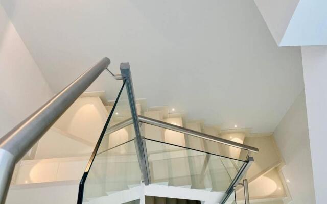 Amazing Exclusive House in Marbella Golden Mile