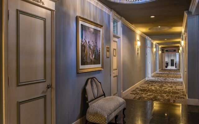 Le Pavillon, New Orleans, a Tribute Portfolio Hotel