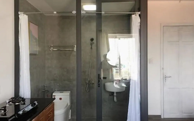 OYO 732 Dylan Hotel